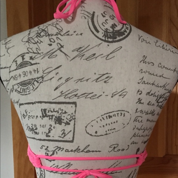 VS bathing suit - Picture 4 of 5